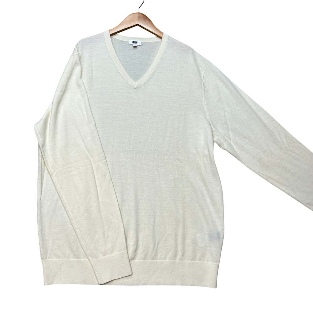 Uniqlo Sweater Mens XL Cream Long Sleeve Fine Knit Pullover V-Neck Pure New Wool
